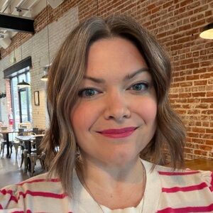 Meet your Posher, Lynn